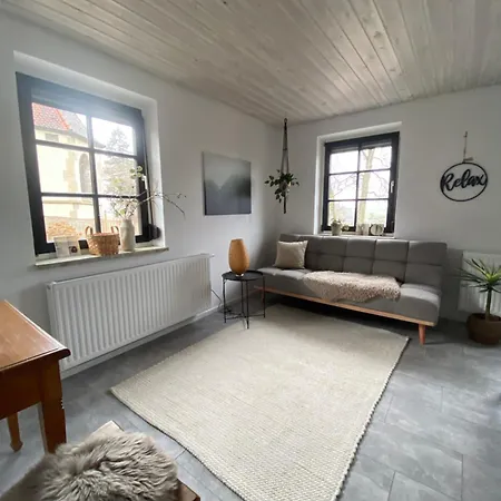 Haus Ari * הורב אם נקאר